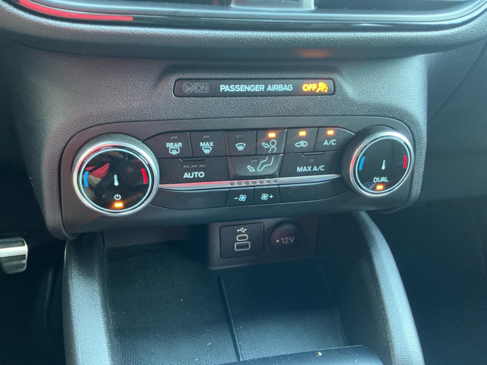 Used 2024 Ford Escape ST-Line FWD image 29