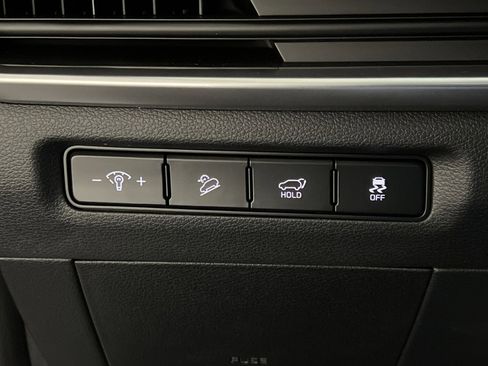 New 2025 Kia Telluride S image 36