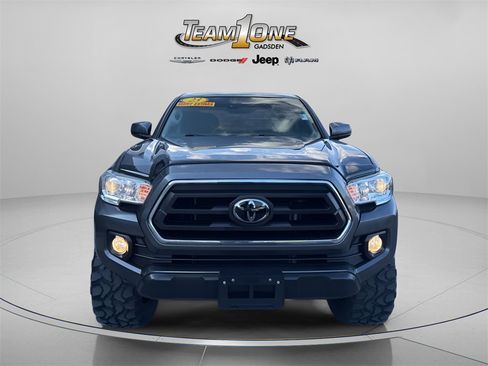 Used 2023 Toyota Tacoma TRD Sport image 2