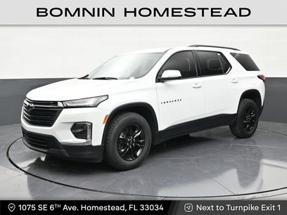 Used 2024 Chevrolet Traverse LT