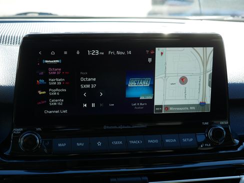 Certified 2023 Kia Seltos EX image 22