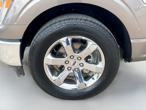 Certified 2022 Ford F150 XLT image 30