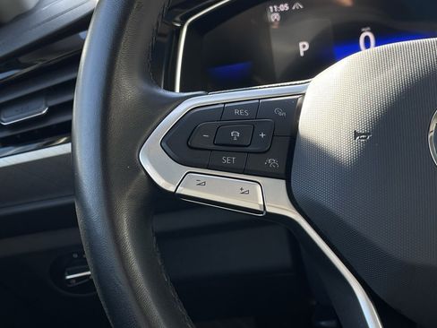 Used 2024 Volkswagen Jetta SE image 13