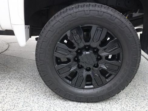 Used 2024 GMC Sierra 2500 Denali w/ Denali Reserve Package AWD/4WD image 6