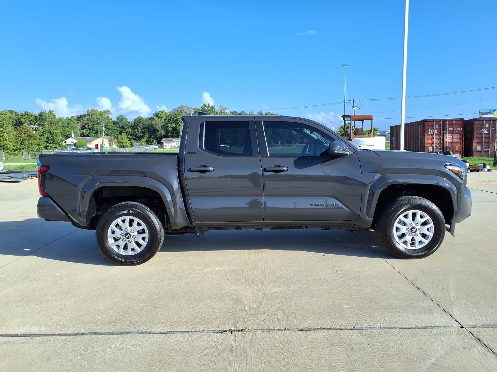 Certified 2026 Toyota Tacoma SR5 RWD image 5