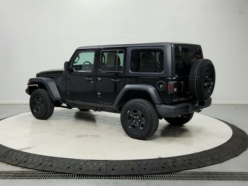 Used 2021 Jeep Wrangler Unlimited Sport AWD/4WD image 6