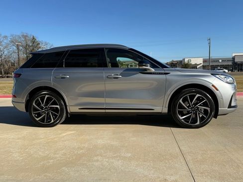 Used 2024 Lincoln Corsair Grand Touring w/ Equipment Group 302A image 4