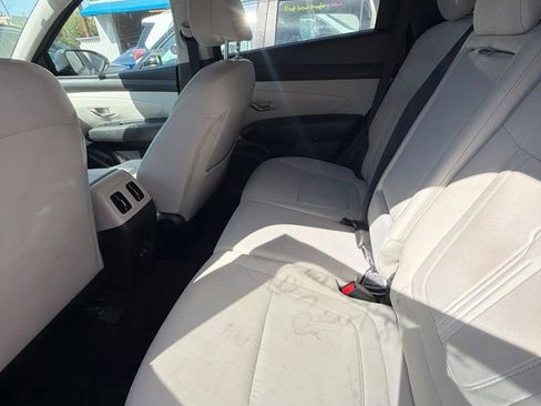 Used 2025 Hyundai Tucson SEL FWD image 7