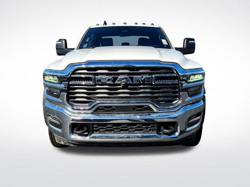 New 2026 RAM 5500 Tradesman w/ Chrome Appearance Group image 2