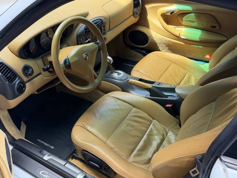 Used 1999 Porsche 911 Carrera 4 AWD/4WD image 22