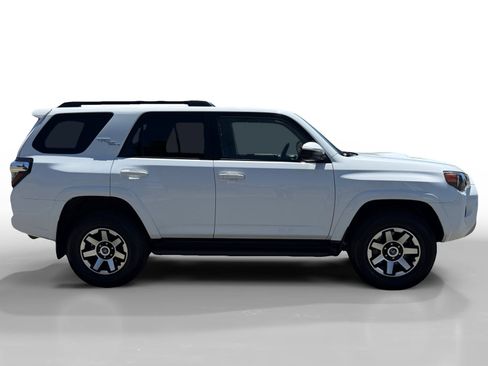 Used 2024 Toyota 4Runner TRD Off-Road AWD/4WD image 6