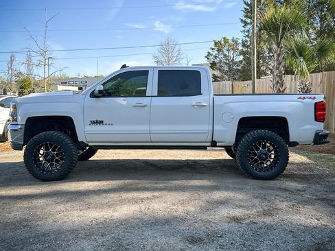 Used 2018 Chevrolet Silverado 1500 LT w/ Trailering Package image 5