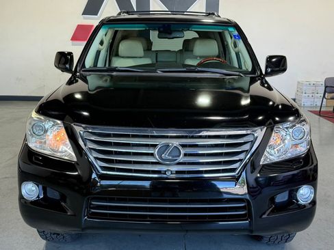 Used 2010 Lexus LX 570 4WD image 3