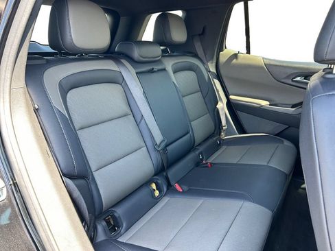 Certified 2025 Chevrolet Equinox LT w/ Convenience Package II AWD/4WD image 18