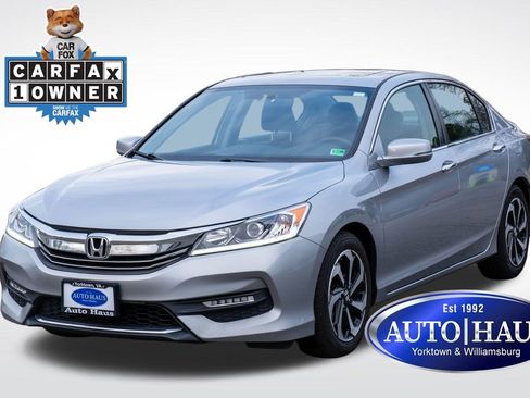 Used 2017 Honda Accord EX image 1