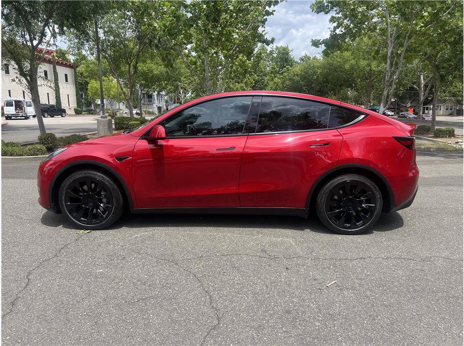 Used 2021 Tesla Model Y Long Range AWD/4WD image 4