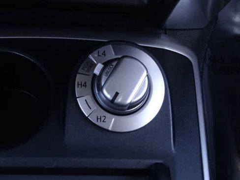 Certified 2021 Toyota 4Runner SR5 Premium image 32