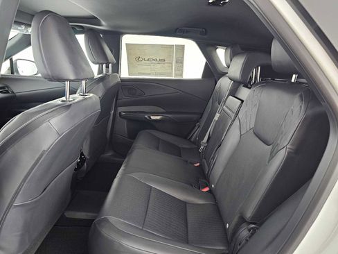 New 2026 Lexus RX 450h Premium image 17