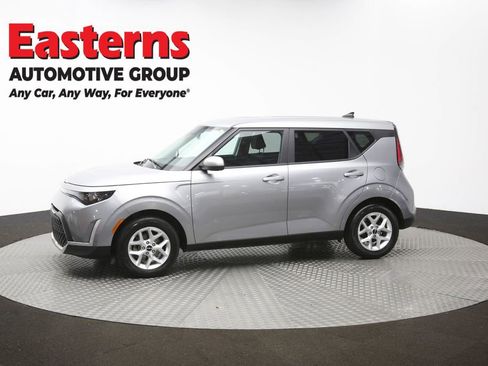 Used 2025 Kia Soul LX w/ LX Technology Package image 57