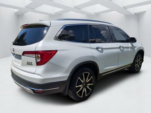 Used 2021 Honda Pilot Elite image 3