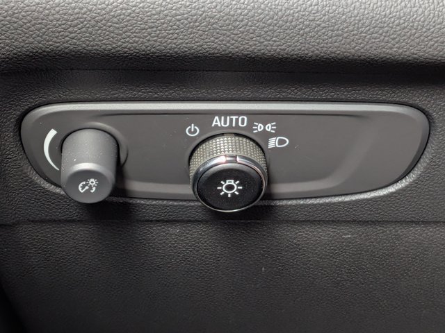 Certified 2023 Buick Envision Essence FWD image 24