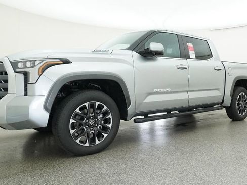 New 2026 Toyota Tundra Limited AWD/4WD image 17