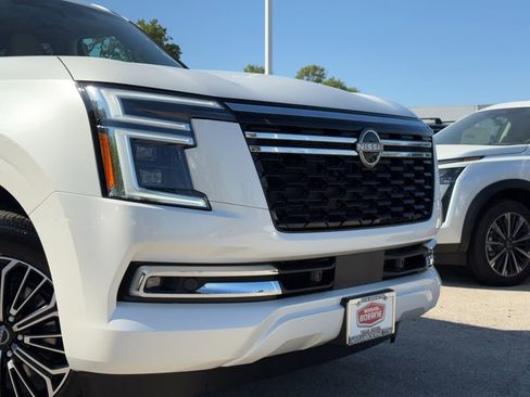 New 2026 Nissan Armada Platinum RWD image 3