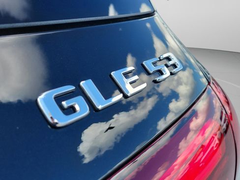 New 2026 Mercedes-Benz GLE 53 AMG 4MATIC image 9