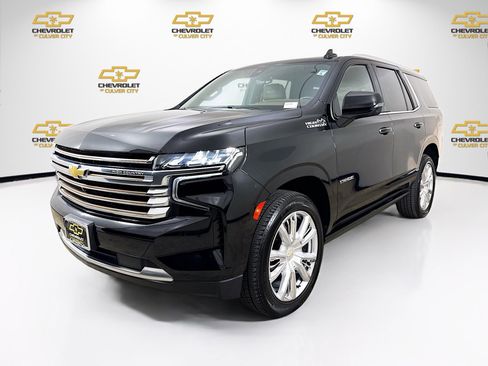 Used 2022 Chevrolet Tahoe High Country AWD/4WD image 3