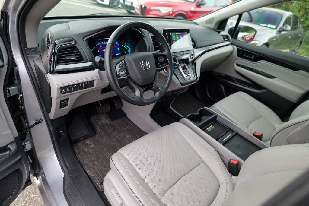 Used 2024 Honda Odyssey Elite image 20