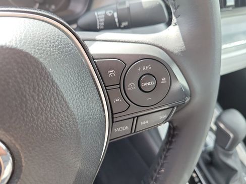 Used 2024 Toyota Corolla SE image 27