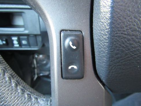 Used 2019 Toyota Tacoma TRD Sport image 34