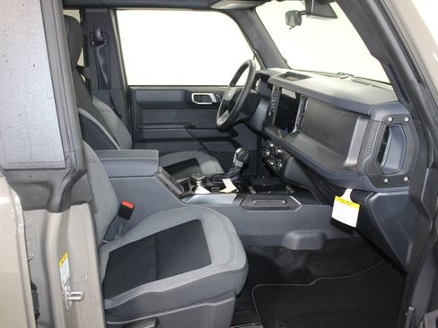 New 2025 Ford Bronco Big Bend image 25