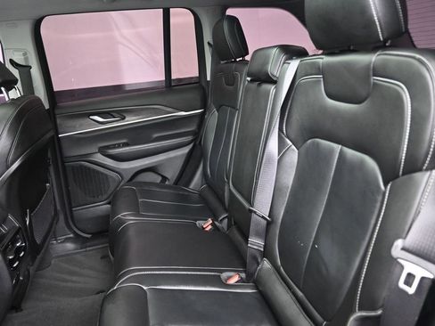 New 2025 Jeep Gladiator Sport image 14