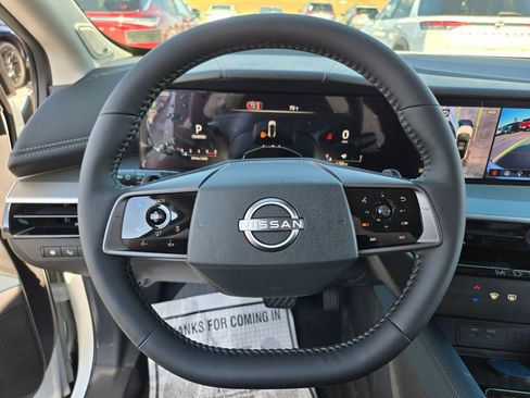 New 2026 Nissan Murano Platinum AWD/4WD image 9