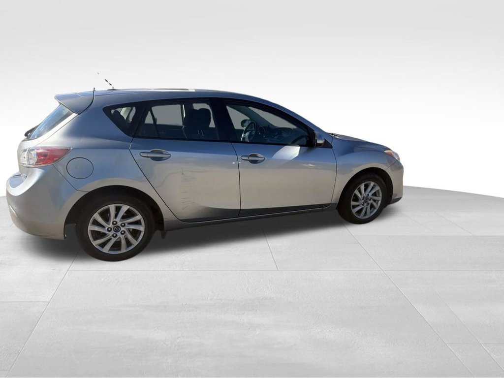 Used 2013 MAZDA MAZDA3 i Touring FWD image 8