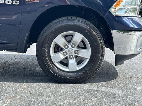 Used 2017 RAM 1500 Classic SLT AWD/4WD image 25