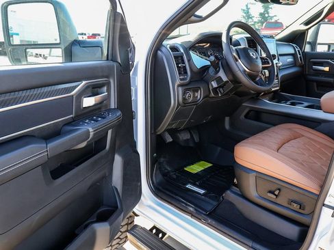 New 2025 RAM 2500 Big Horn AWD/4WD image 68