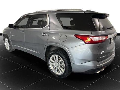 Used 2021 Chevrolet Traverse High Country AWD/4WD image 3