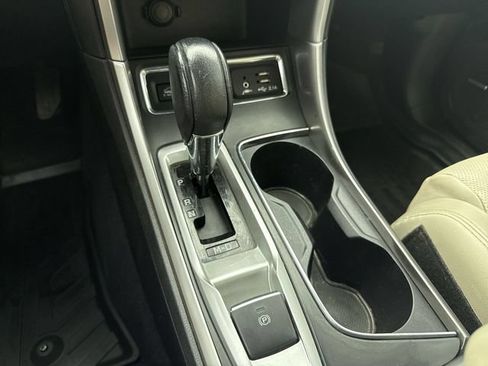 Used 2021 Subaru Ascent Limited w/ Technology Package AWD/4WD image 20