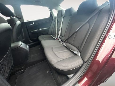Used 2020 Kia Optima LX image 11