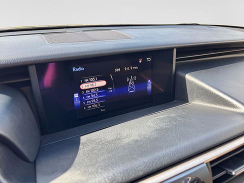 Used 2019 Lexus IS 300 w/ Premium Package RWD image 24