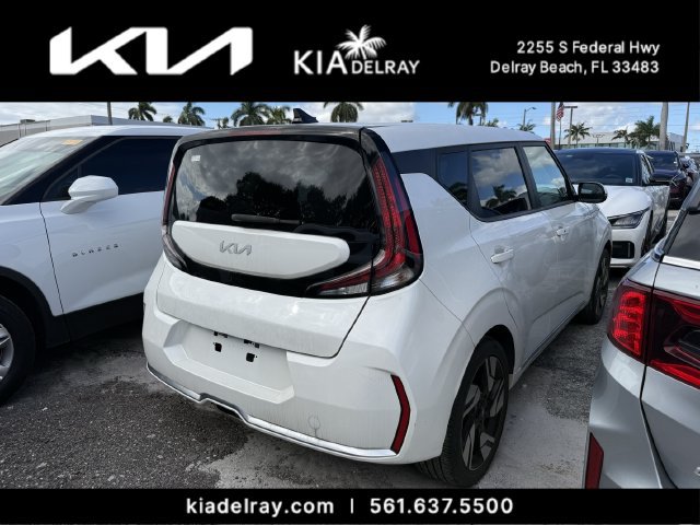 Certified 2023 Kia Soul GT-Line FWD image 7