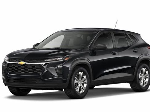 New 2026 Chevrolet Trax LS w/ Driver Confidence Package FWD image 44