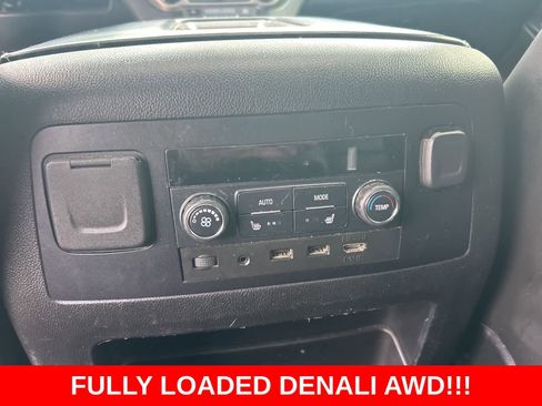 Used 2018 GMC Yukon Denali w/ Denali Ultimate Package image 29