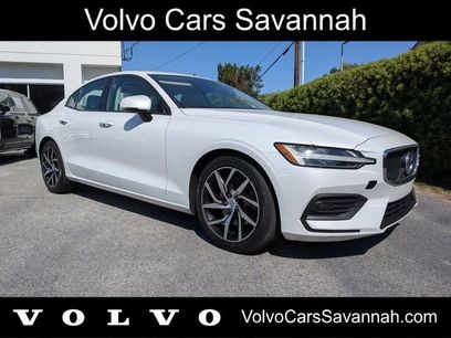 Used 2019 Volvo S60 T5 Momentum w/ Premium Package