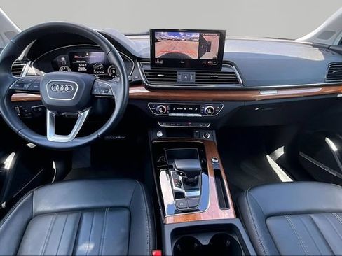 Used 2023 Audi Q5 2.0T Premium Plus w/ Premium Plus Package AWD/4WD image 15