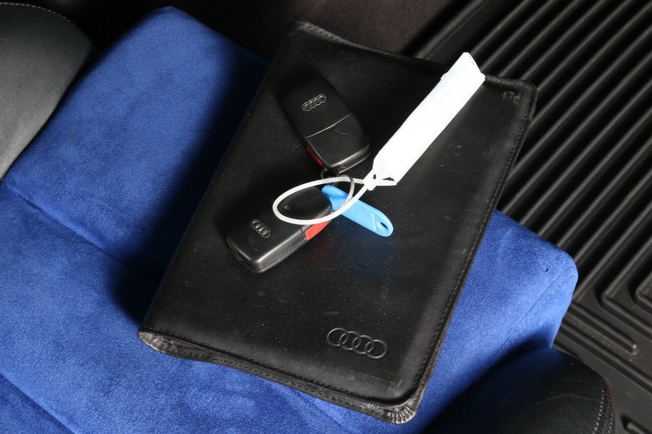 Used 2002 Audi S4 Sedan AWD/4WD image 56