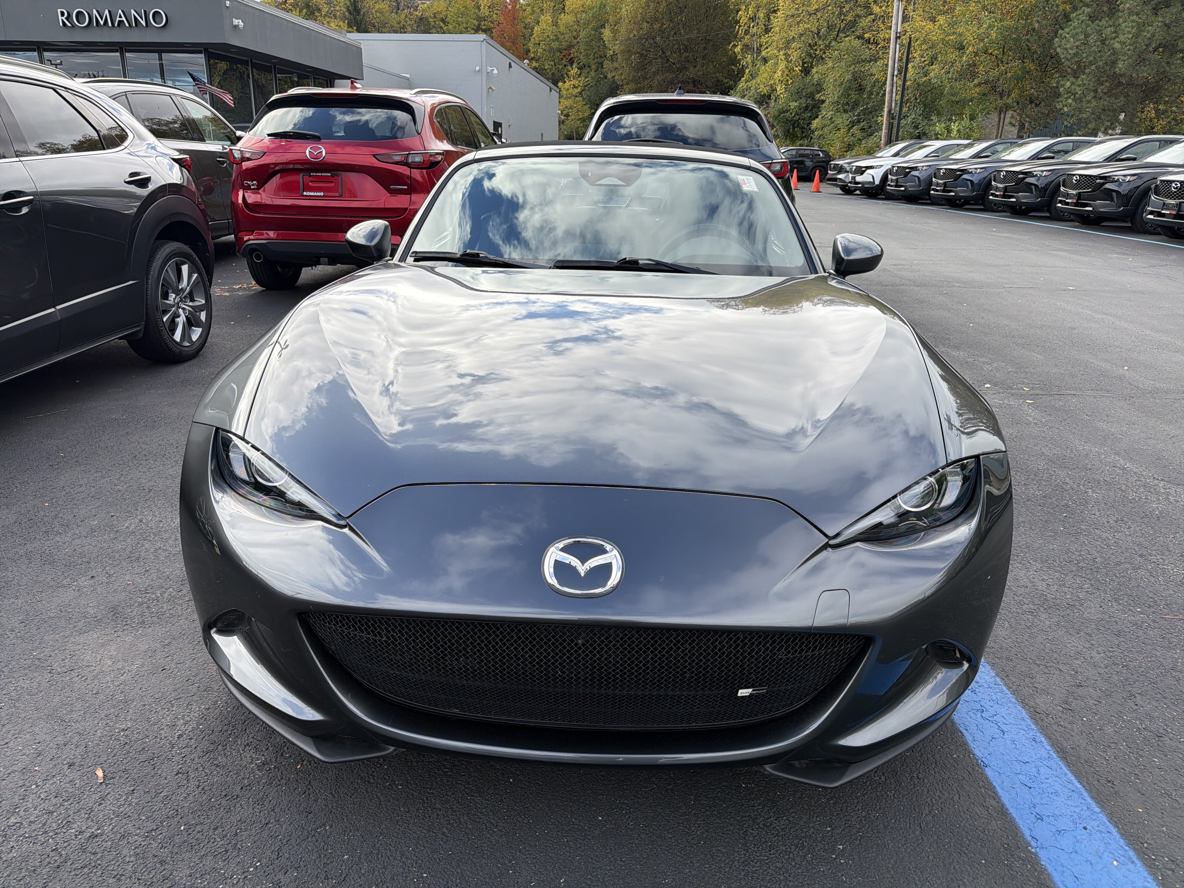 Used 2024 MAZDA MX-5 Miata Grand Touring RWD image 3