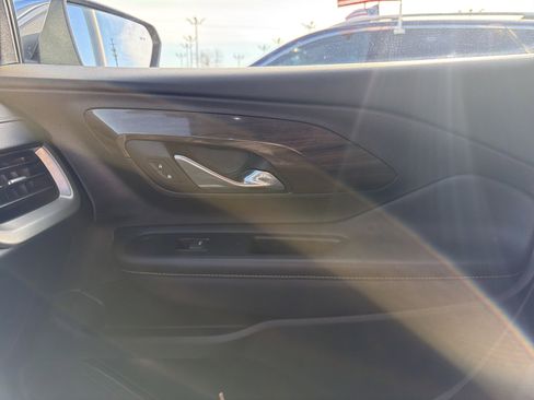 Certified 2019 GMC Terrain Denali w/ Advanced Safety Package image 17